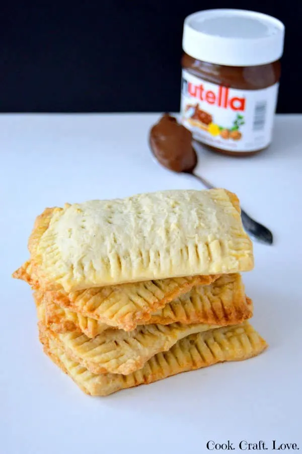 Homemade nutella poptarts are easier than you think! They're fast becoming one of my favorite nutella recipes and are a great way to satisfy my poptart cravings! Don't skip step #5 and you'll have perfect poptarts every time!