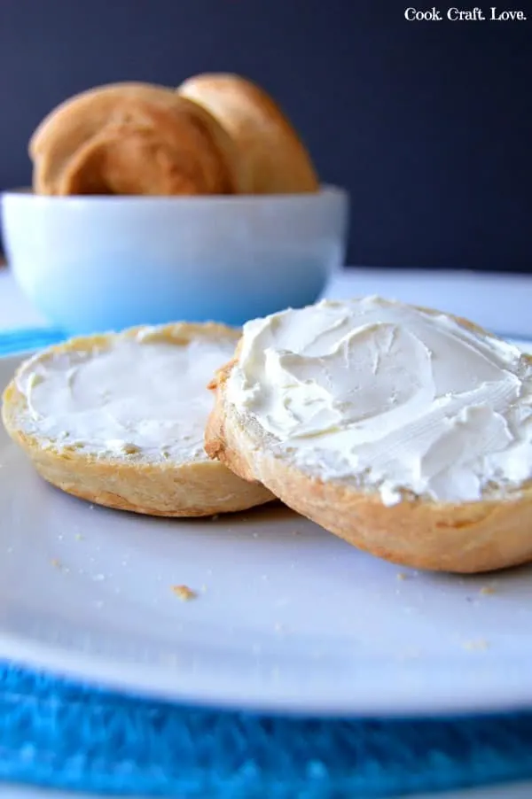  A fresh bagel is perfect for breakfast or lunch and super easy to make with the help of you trusty bread machine! Just don't forget that super simple step!