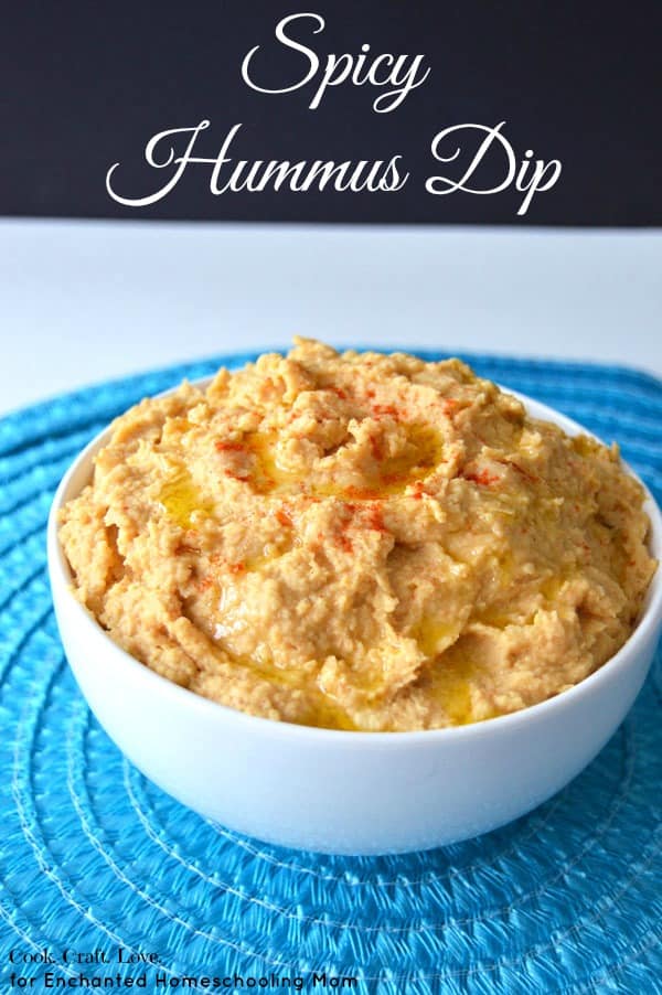 This hummus dip is creamy and smooth with just the right amount of heat.  Serve your hummus with a pita wedge, cracker, or favorite veggie!