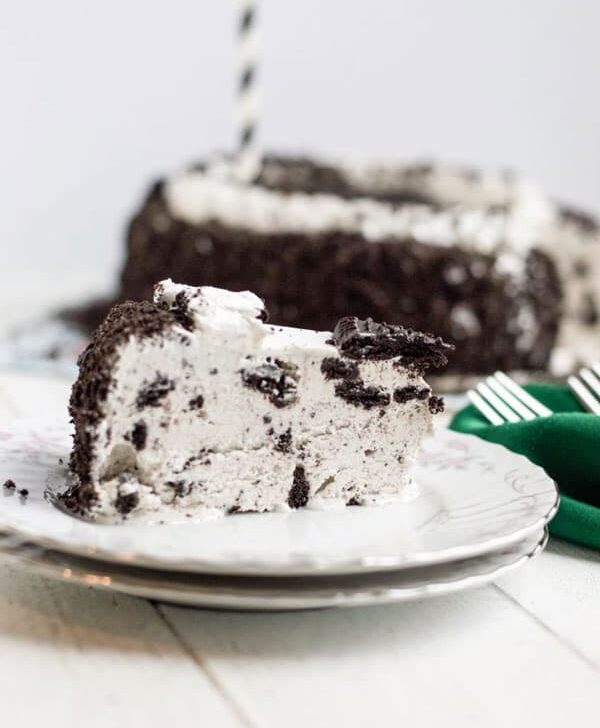 Make Game Day festive with 5 easy recipe ideas and a sweet ice cream cake!