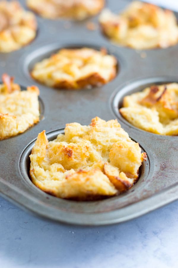 These french toast muffins will convert even the most stubborn french toast hater in your house! Perfect for a quick, mess free breakfast or brunch baked up in the oven!