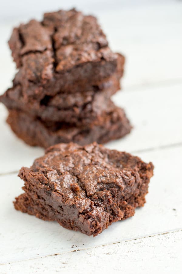 Whether you're vegan or just out of eggs these amazing one bowl vegan brownies will satisfy even the pickiest sweet tooth!